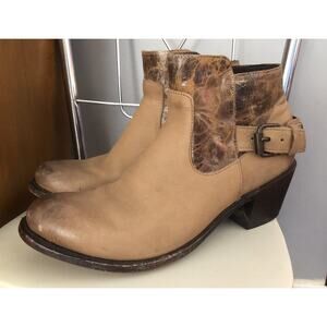 JB Dillon Women's Tan Brown Leather Ankle Boots Size 9.5B EUC! MSRP $229